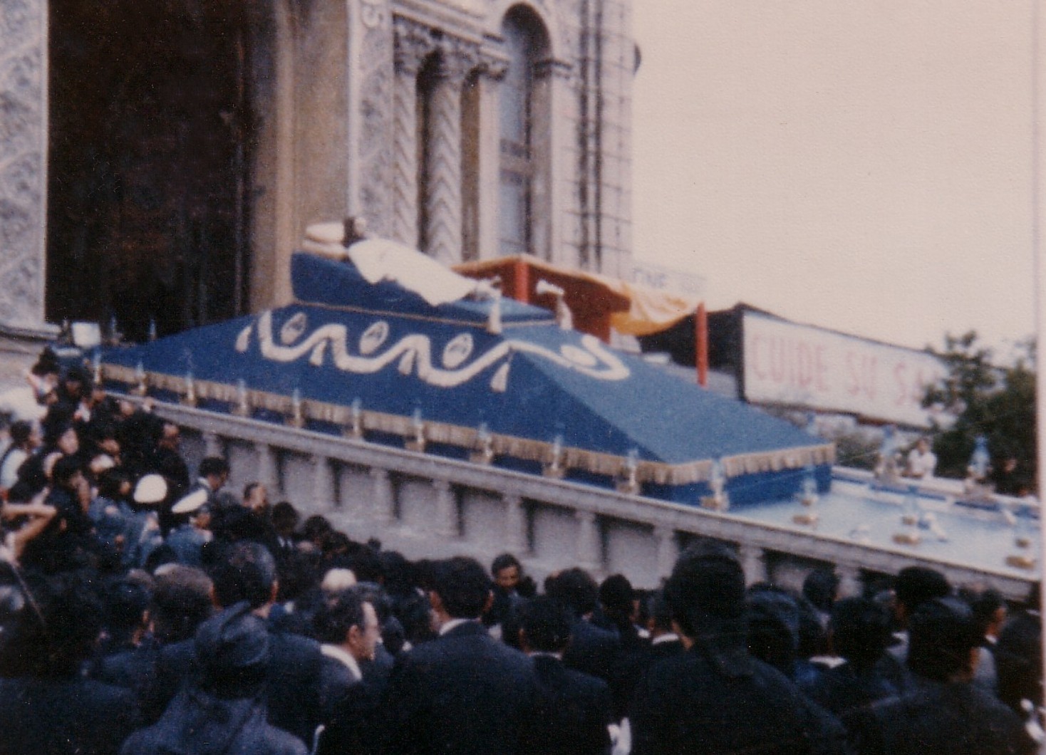 Sepultado del calvario 1980 00