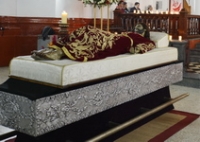 Traslado Se&ntilde;or Sepultado de la Recolecci&oacute;n Primer d&iacute;a de Novena