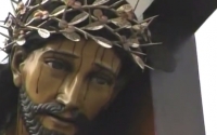 Video del Paso de Jesús Nazareno de la Caida de San Bartólome Becerra por Parque Central, Antigua Guatemala 2014