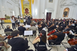 Santa Eucaristía por los 202 años de la Orquesta Filarmónica de Guatemala 2015 en el Templo de la Recolección