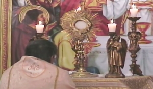 Santa Eucarístia y Procesión Eucarística en la Solemnidad de Corpus Christi en el Templo Recoleto