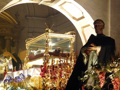 200 años del Templo Dominico y el anda del Señor Sepultado 